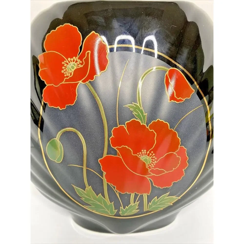 Vintage Fine China Japan Black Vase With Red Poppies Flowers‎ Flask Shape